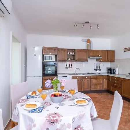 House Planika Сasa de vacaciones Slano