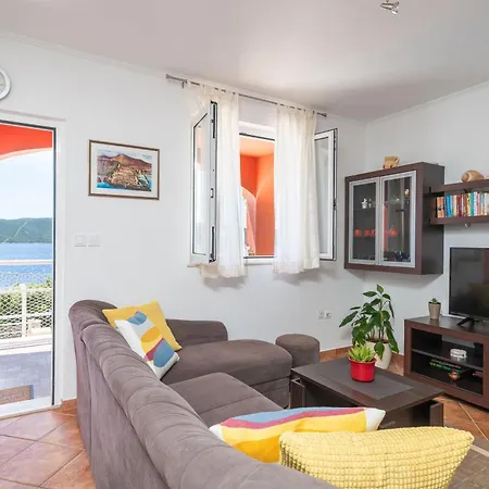 Holiday home House Planika Slano