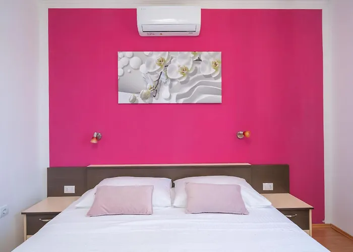 House Planika Holiday home Slano